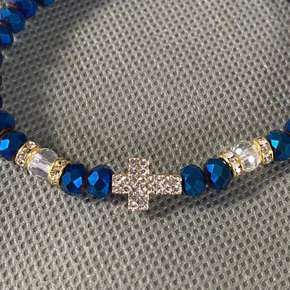 Metallic Iridescent Blue Cross Charm Bracelet Octagon Beads Multicolor Stretch - Picture 4 of 8